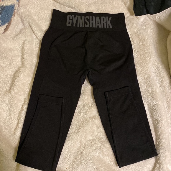 Gymshark activewear - Picture 2 of 2